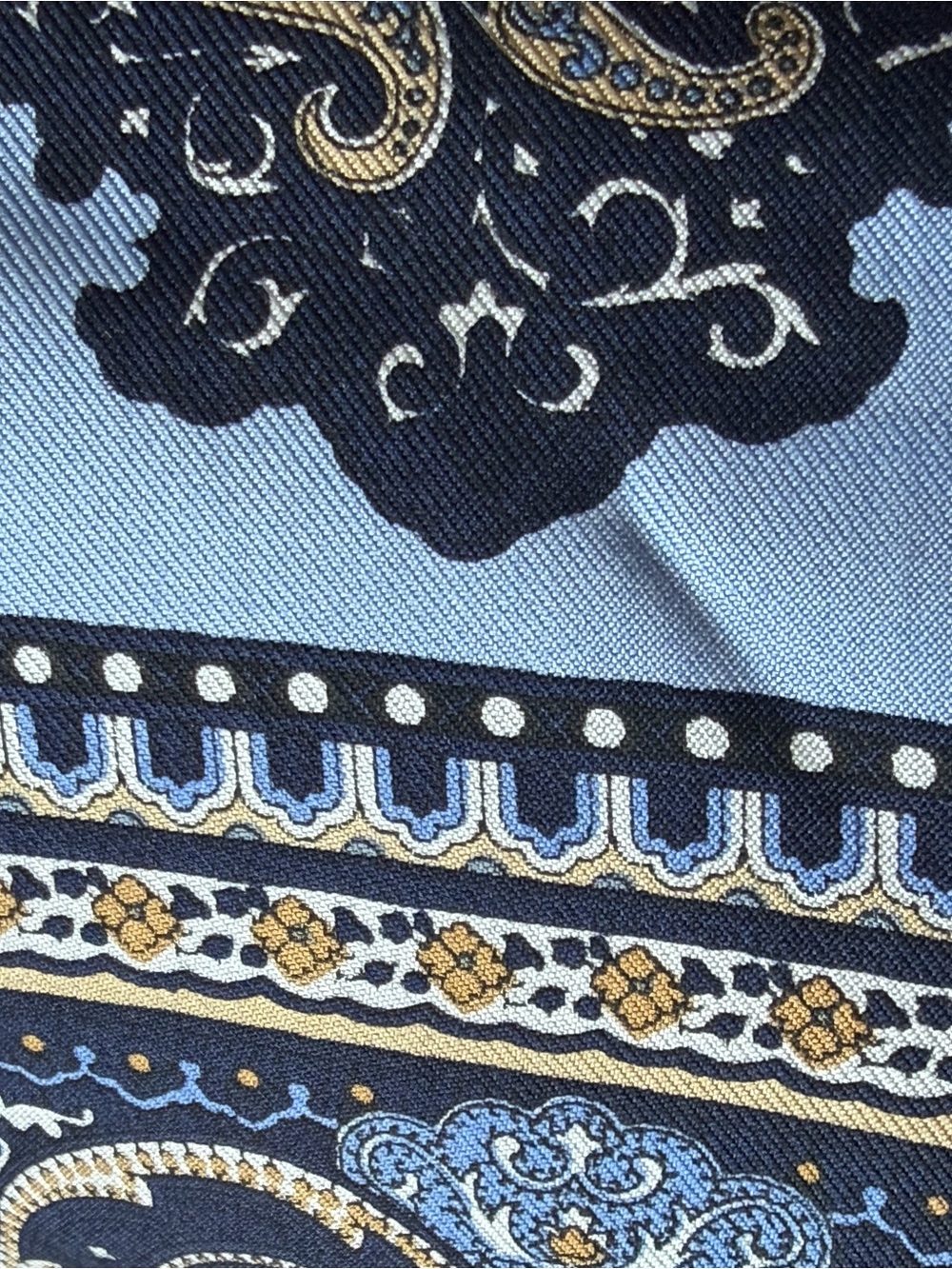 Vakko Scarf NWOT Paisley filigree, blue , black tan 100% silk - Picture 7 of 8